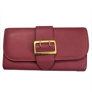 BURBERRY Pink Textured Leather Buckle Continental Wallet - Pre Owned Condition
